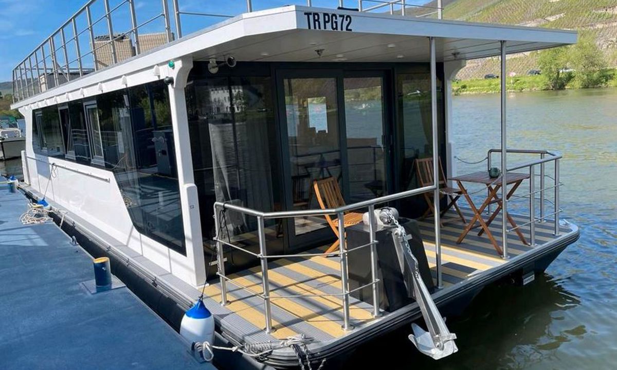 Hausboot mit Vollausstattung