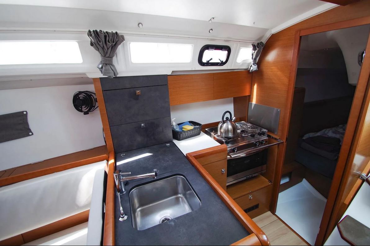 Segelyacht Jeanneau - Innenansicht