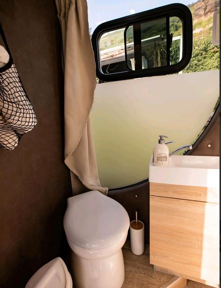 Hausboot im Vintage-Look - Toilette