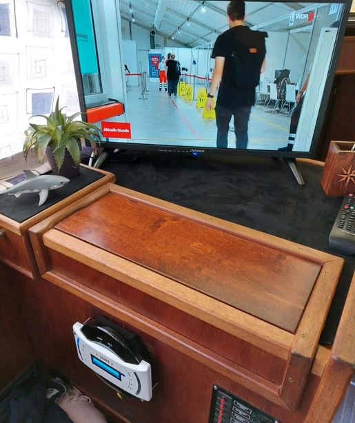 Motoryacht Dollart 1050 bei Mosel-Yachting - Innenansicht