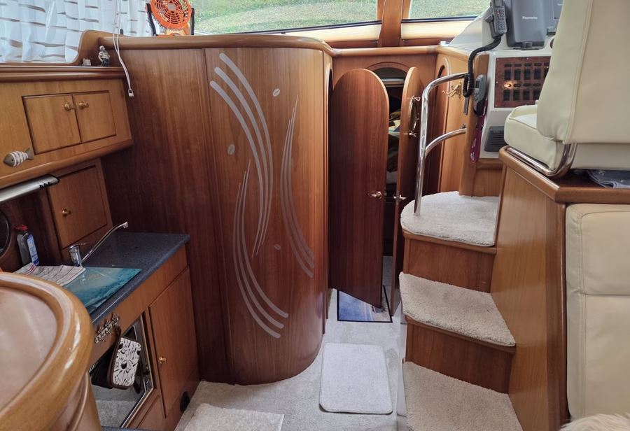 Galeon 380 Fly bei Mosel Yachting - Innenansicht