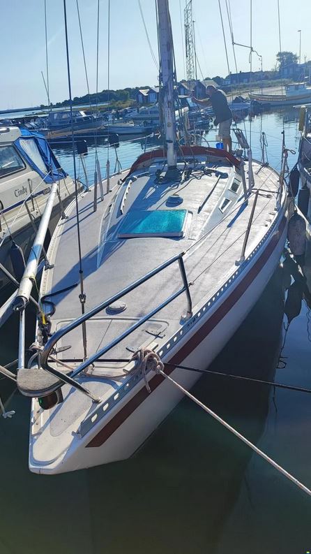 Sweden Yacht bei Mosel Yachting - Ansicht von Vorne