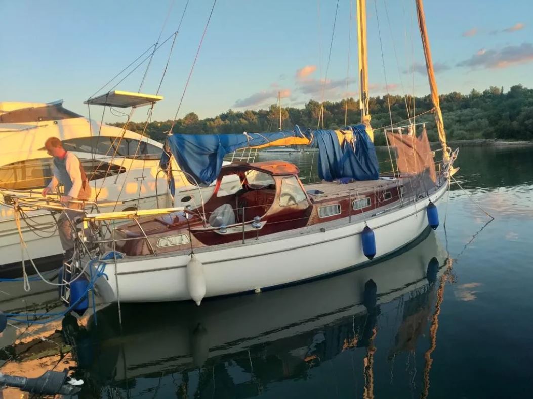 Segelyacht Vindoe 50SL mit Hardtop von 1974 bei Mosel Yachting - Seitenansicht Steuerbord