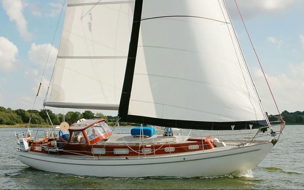 Segelyacht Vindoe 50SL mit Hardtop von 1974 bei Mosel Yachting - Segelyacht unter Segel