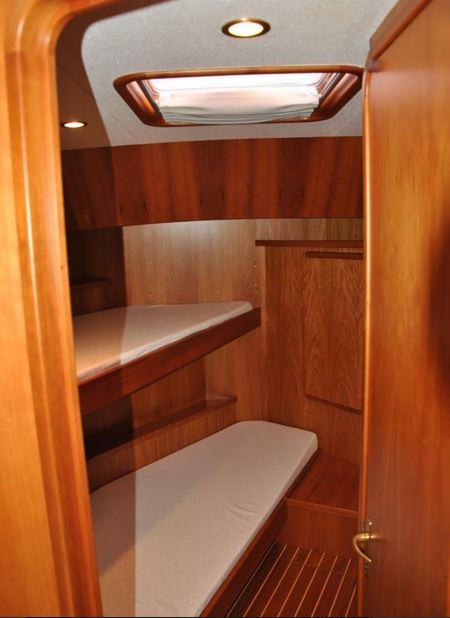 Motoryacht von Linssen, Grand Sturdy 410 AC - Blick in die Bugkabine