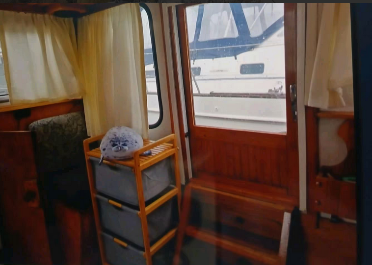 Motoryacht Rio Kruiser - Blick ins Bootsinnere