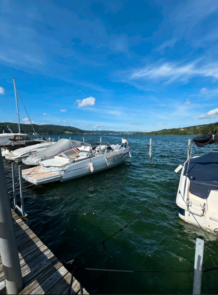 Invictus GT 280 mit Bodenseezulassung -hier ein Blick von Steuerbord achtern